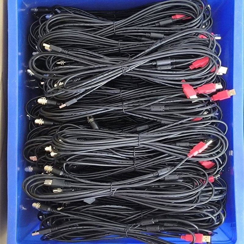 مواد پوشش XLPE سیم خودرو با هسته چند رشته ای و عایق انعطاف پذیر